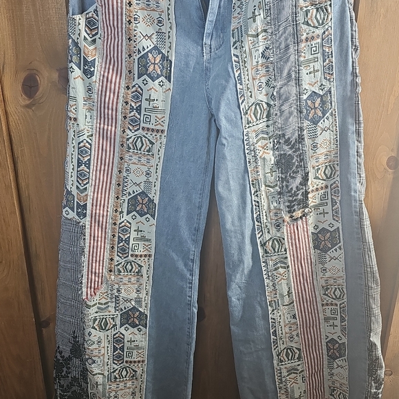 Pol Aztec Patched Jeans - Picture 2 of 3